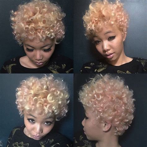 Salonchristols Photo On Instagram Blonde Hair With Pink Highlights