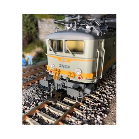 ELECTRIC LOCOMOTIVE BB 8100 SNCF DELIVERED BETON DC SOUND BY PIKO 51376