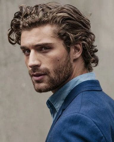 Top Wavy Hairstyles for Men | Trending Wavy Hair Men in 2024 – Men Deserve