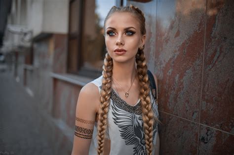 Braid Blonde Face Model Girl Blue Eyes Woman Lipstick Wallpaper