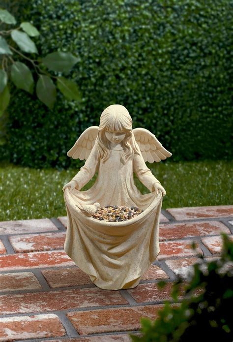 Beautiful Angel Statues for Garden : Angel Sculpture