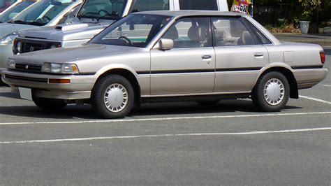 1988 Toyota Camry - Information and photos - MOMENTcar