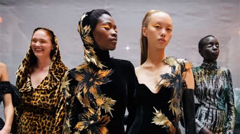 Il Calendario Della London Fashion Week A W Ecco Tutti I Brand