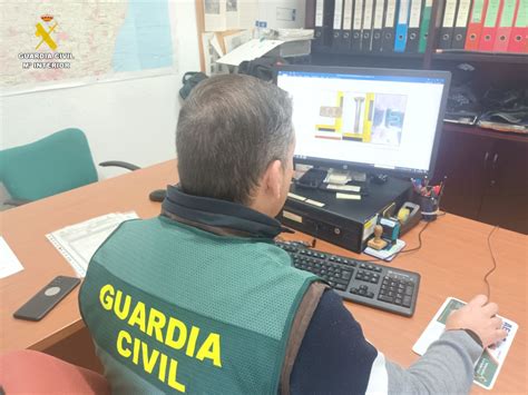 Detenidos Dos Ladrones Por Robar Una Tonelada De Material Ferroviario