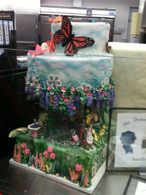 Amazing cake at King Soopers. | Cake designs birthday, Bakery cakes ...