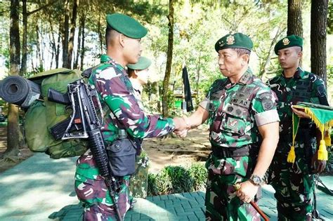 Pangdivif 2 Kostrad Mayjen TNI Haryanto S I P M Tr Han Pimpin