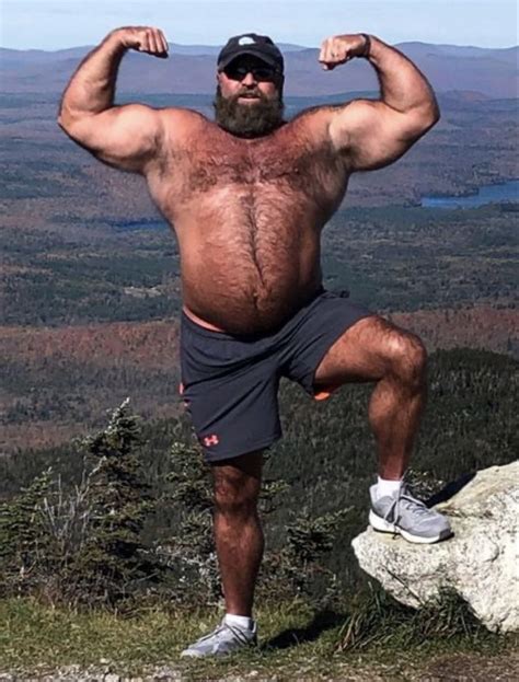 Bear Man Big Bear Muscle Bear Male Poses Twinks Hairy Speedo