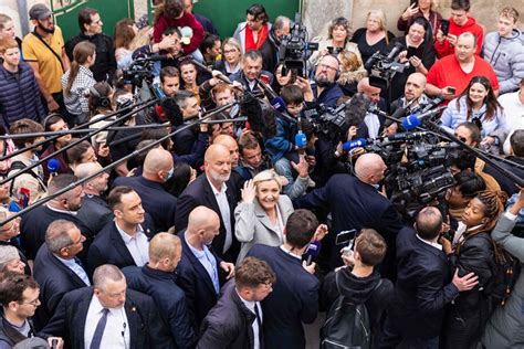 Europe fears a Marine Le Pen win in France's presidential election 2022 ...