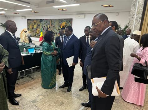 Images Macky Sall A Pr Sid Son Dernier Conseil Des Ministres En Tant