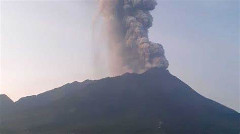 Gunung Merapi Meletus Lagi Masyarakat Diminta Tenang Celebesmedia