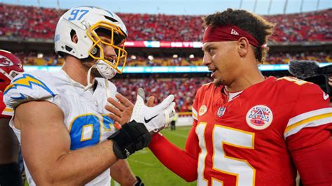 AFC West Division opening odds: Chiefs massively favored for another title