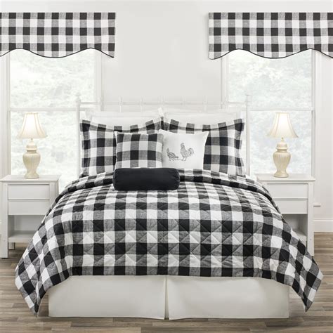 Cottage Classic Black Queen Quilt