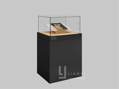 Museum Display Case Design | Display case, Museum display cases, Museum ...