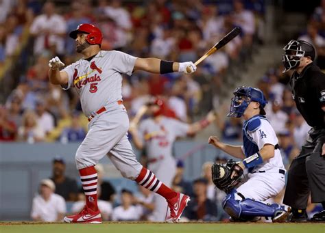 Albert Pujols Agiganta Su Leyenda En MLB Y Llega A Los 700 Jonrones