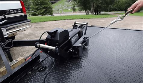 Trailer Winch Buying Guide: Top 5 Trailer Winches - VEVOR Blog