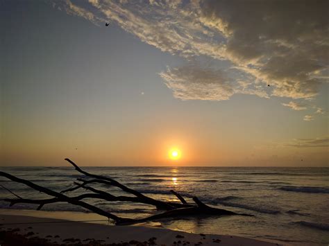 Tulum-Beach-Sunrise – WeLeaveToday