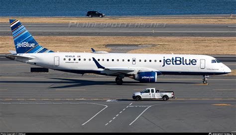 N Jb Jetblue Embraer Erj Ar Erj Igw Photo By Omgcat Id