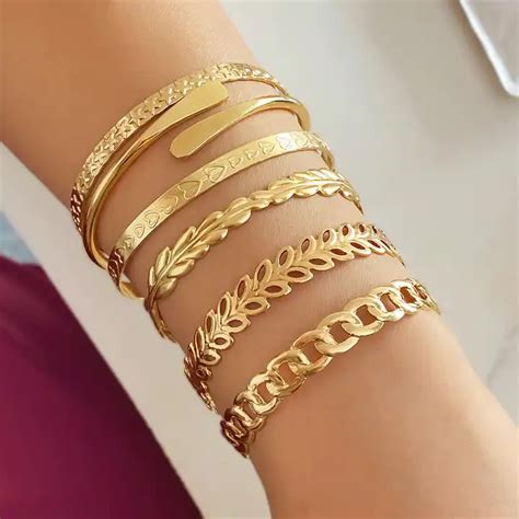 Vkme New Design Gold Color Leaves Heart Open Bracelet Set For Women