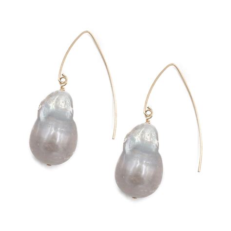 Laurel Earring Large Gray Pearl Hazen And Co Modern Pearl Earrings