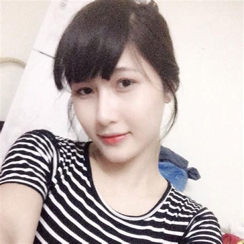 Nh Hot Girl Chuy N Gi I Tr M Anh Xinh P B B T V Ma T Y