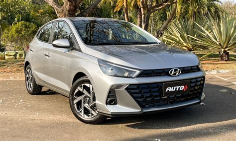 Hyundai HB20 chega à linha 2024 mas só em duas versões