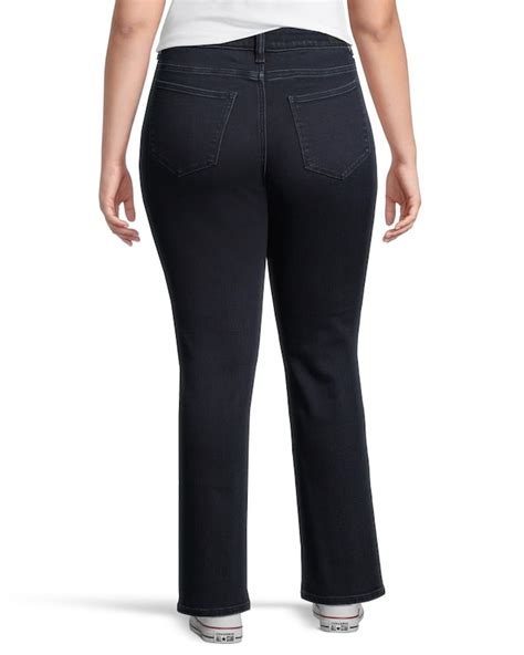 Denver Hayes Womens Curvy Straight Jeans Marks