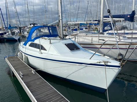 Hunter Ranger 245 8m 2001 Dorset Boats And Outboards