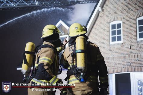 Kreisfeuerwehrverband Segeberg Einsatz Dachstuhlbrand Eines