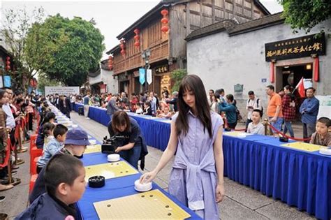 圍棋正妹黑嘉嘉自帶仙氣 日網友驚嘆：千年一遇美女棋士 娛樂星聞