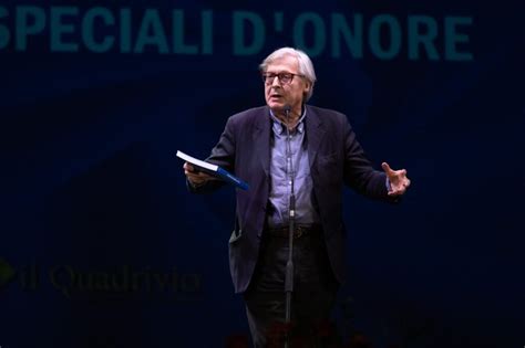 Vittorio Sgarbi Si Dimette Da Sottosegretario Alla Cultura Rete5 Tv