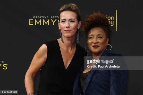 Wanda Sykes Alex Photos And Premium High Res Pictures Getty Images