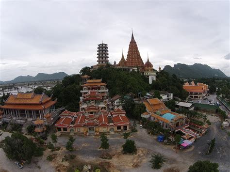 Tiger Temple, Kanchanaburi, Thailand