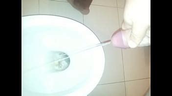 Me Peeing XVIDEOS