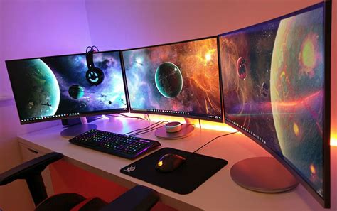 Curved Monitor vs Flat. Which One is Better for Gaming and Work? - XBitLabs