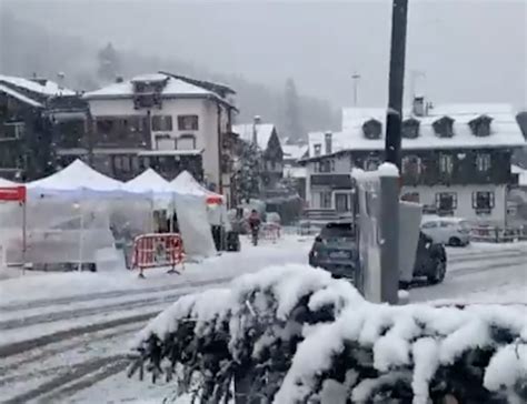 Ossola 24 Macugnaga mercatini sotto la neve buona la viabilità Video