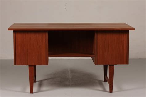 Danish Mid Century Teak Desk With Six Drawers S For Sale At Pamono