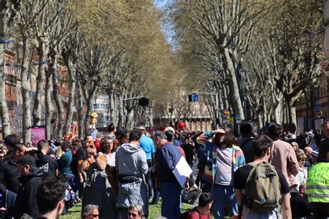 Gr Ve Du Avril Toulouse Manifestants Selon La Police