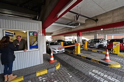 Geldern Neue Regeln F R Dauerparker Im Marktparkhaus