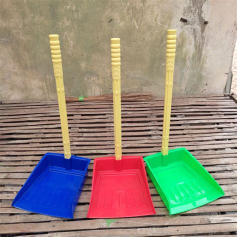 Jual Cikrak Gagang Plastik Escudo Serokan Sampah Pengki Dustpan