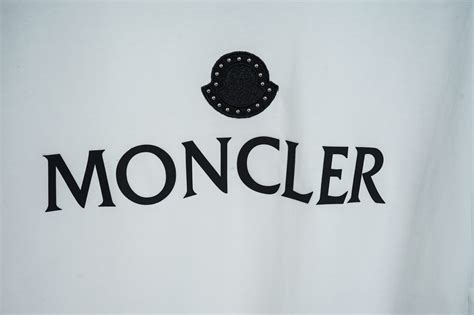 Camiseta Moncler Blanca Drip Bcn