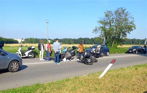 Incidente Sulla Varesina Tra Bollate E Arese Motociclista Colpito Da