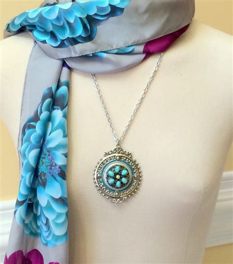 Necklace Faux Turquoise Large Pendant Medallion Enamel Silver