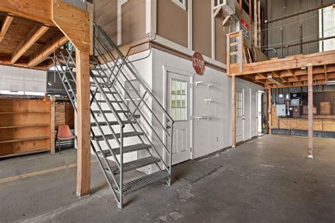 Industrial Building In Long Beach – NOHCO Real Estate