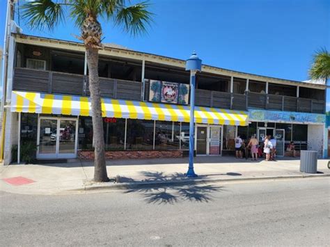 Spanky’s Beachside Updated January 2025 124 Photos And 262 Reviews 1605 Strand St Tybee