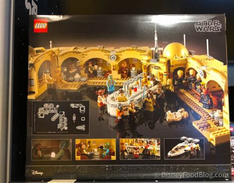 You've GOT to See the Details in This 3,000 Piece Star Wars Cantina LEGO Set! | the disney food blog