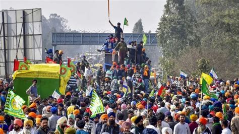 Supreme Court To Form Committee To Talk To Protesting Farmers Orders