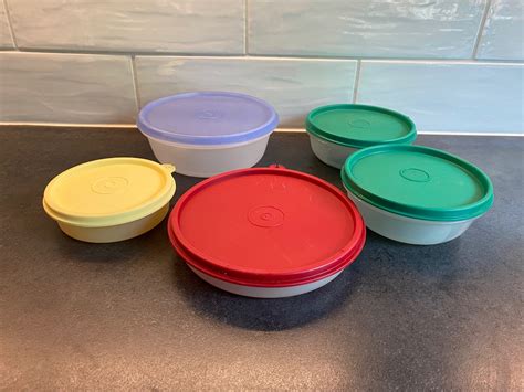 Se Produkter Som Liknar Tupperware Runda Burkar L D P Tradera