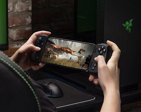 Razer Releases Its Nd Generation Kishi Gaming Controller For Iphone