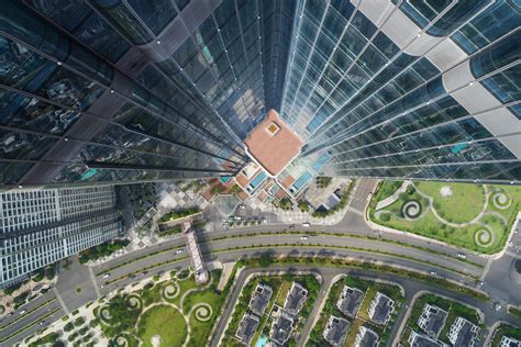 New Race Inaugurates South East Asias Tallest Building Vertical