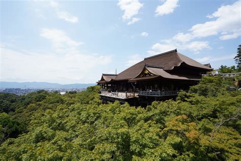 Kiyomizu-dera Temple | Traveling Japan